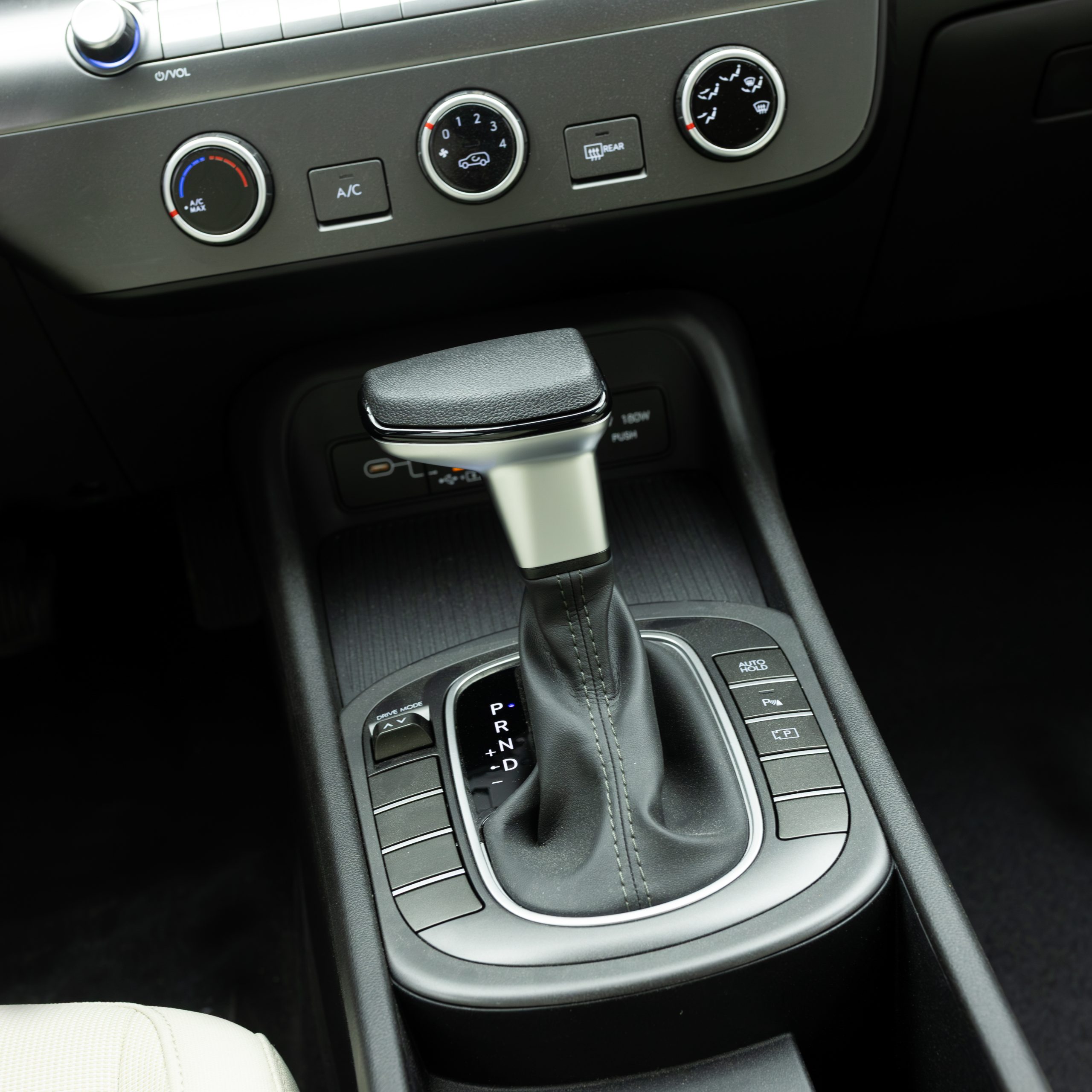 هيونداي – كونا فليت – 2000 سي سي –  L