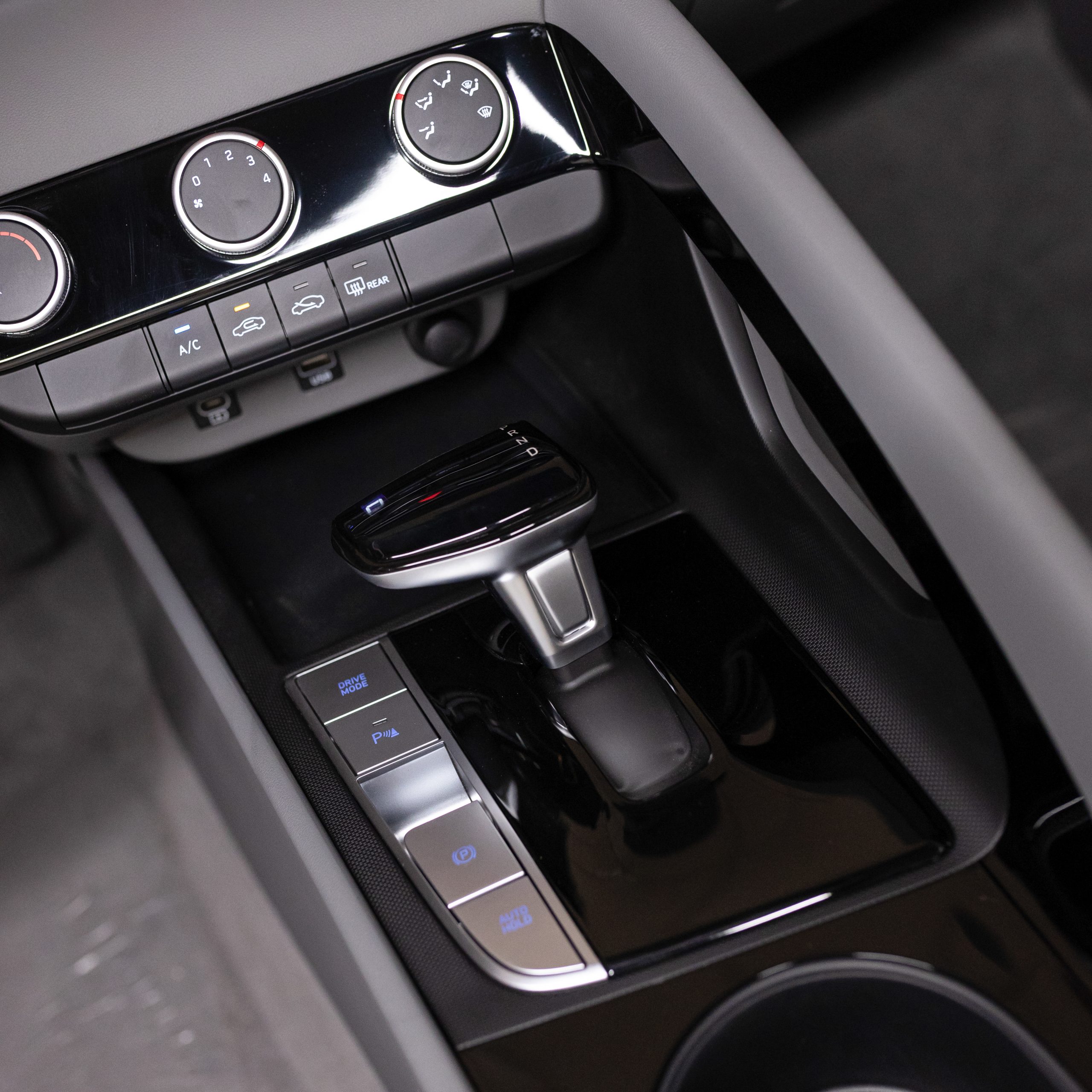 هيونداي – النترا c سمارت – 2000 سي سي – GL