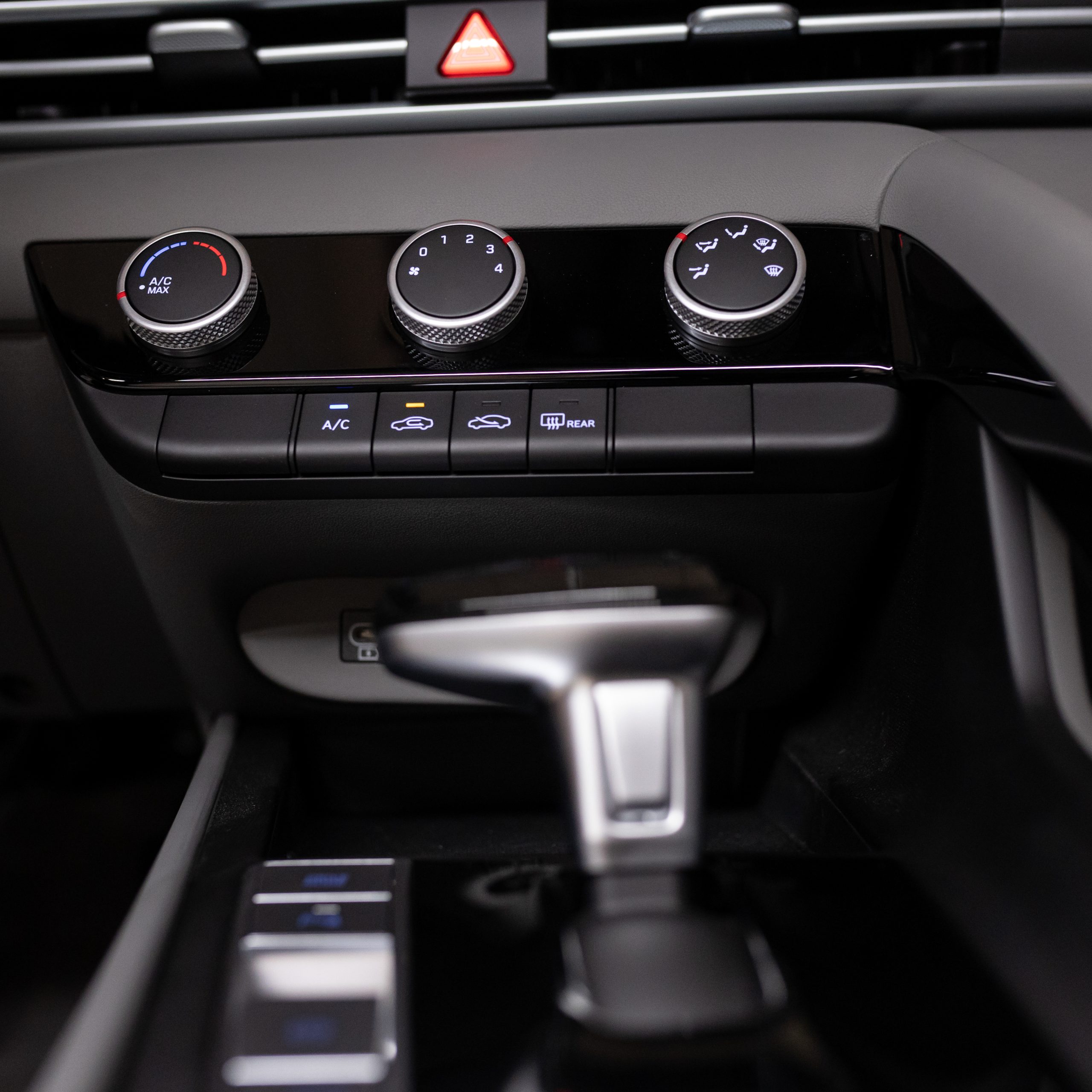 هيونداي – النترا c سمارت – 2000 سي سي – GL