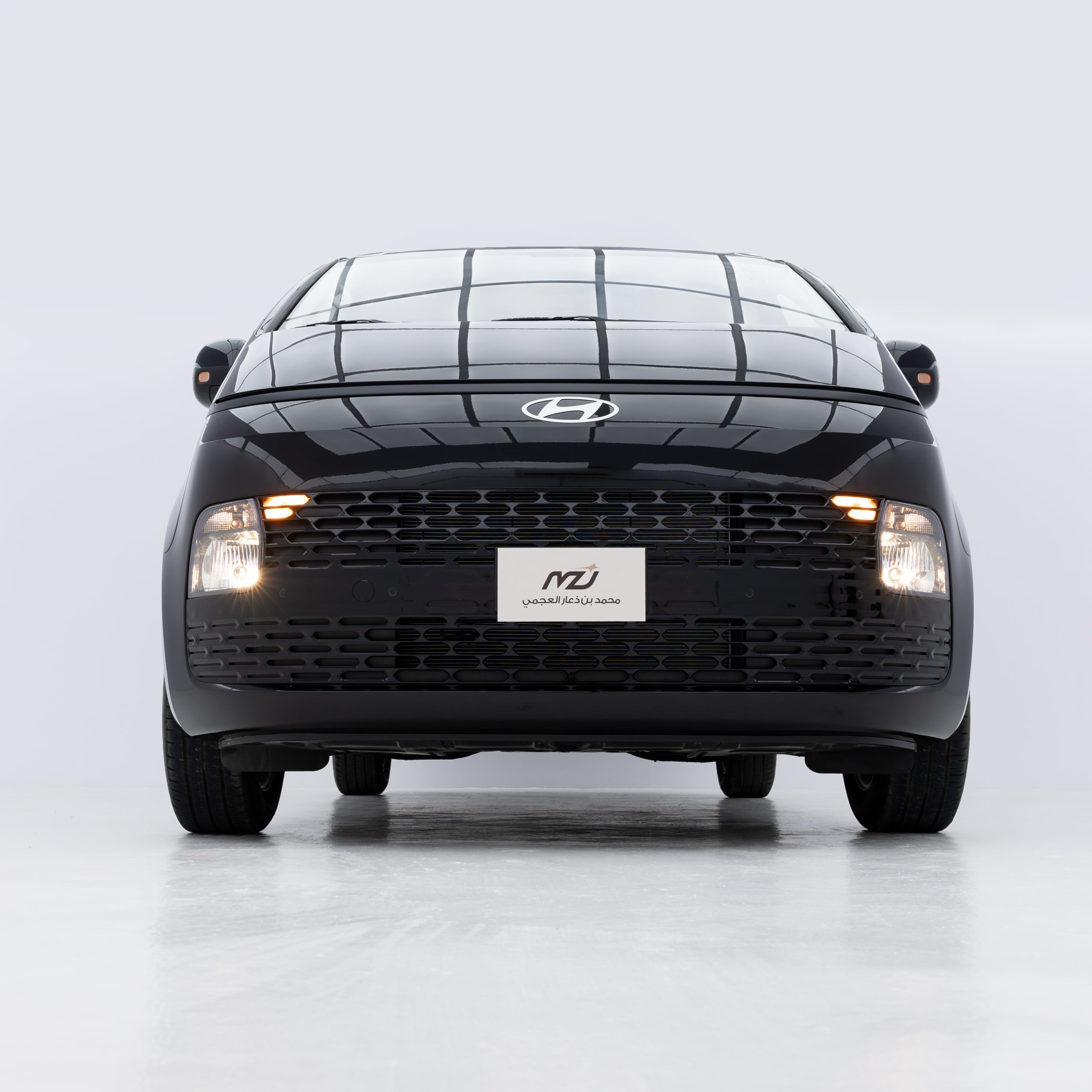 هيونداي – ستاريا بنزين – 9 راكب , 3500 سي سي-2026