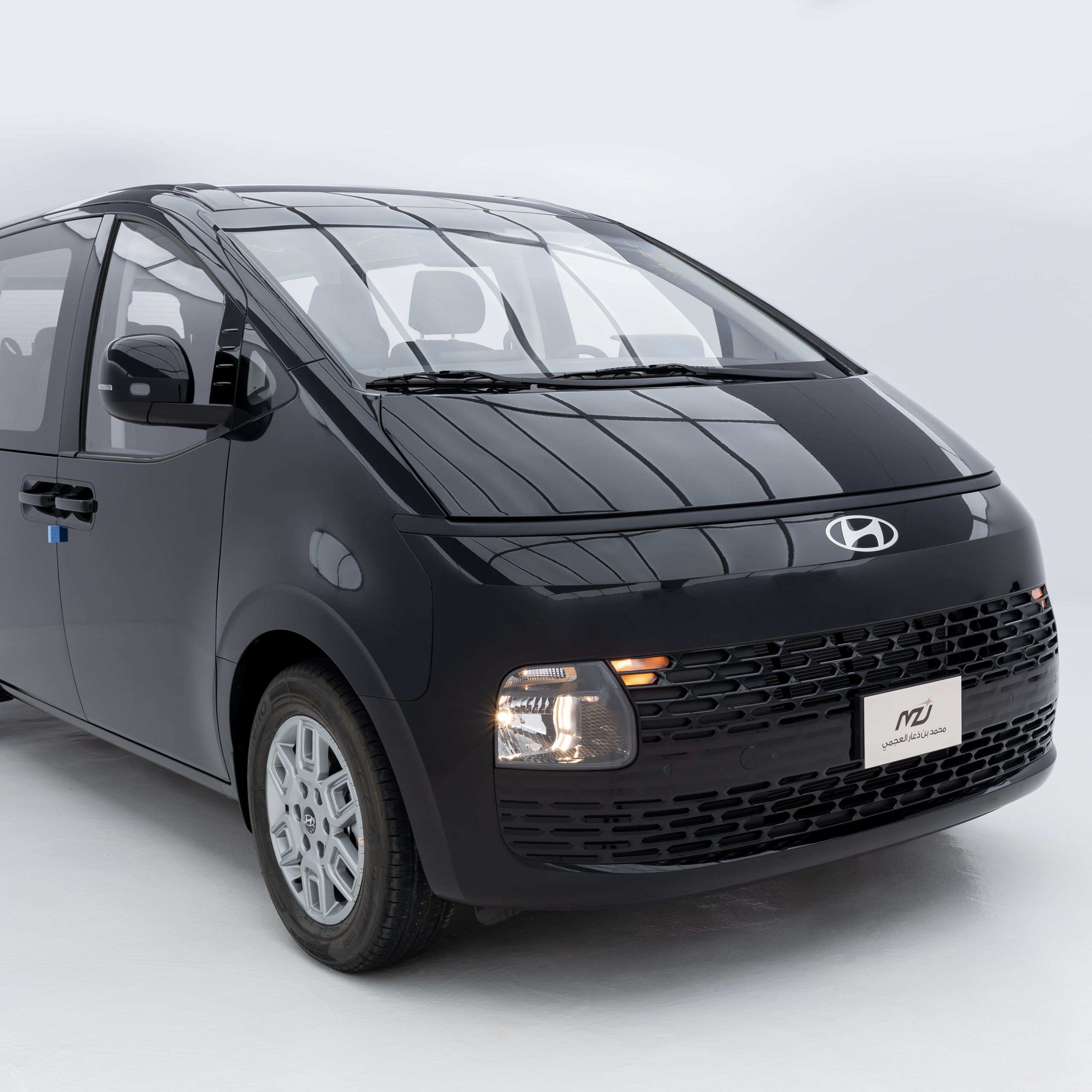 هيونداي – ستاريا بنزين – 9 راكب , 3500 سي سي-2026