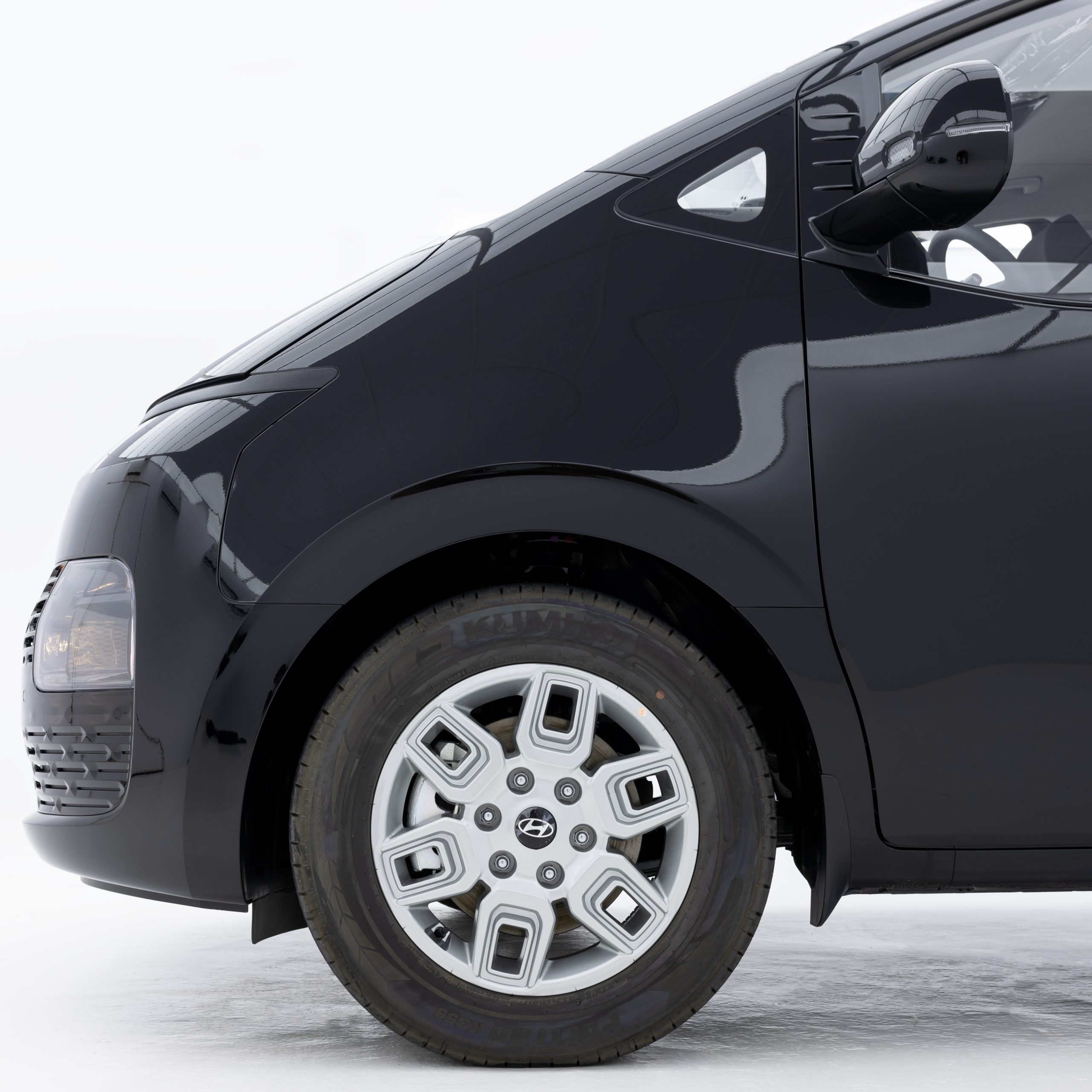 هيونداي – ستاريا بنزين – 9 راكب , 3500 سي سي-2026