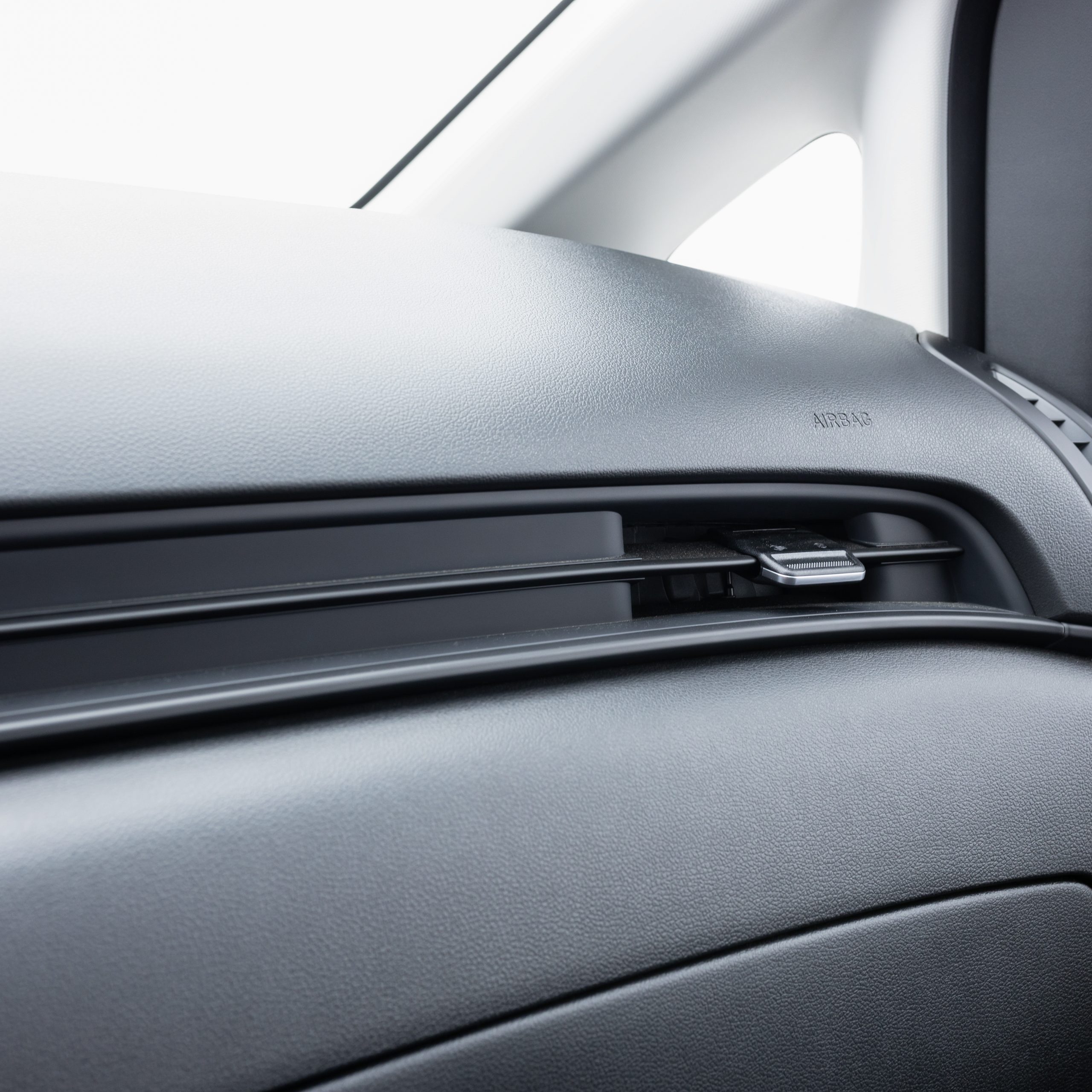 هيونداي – ستاريا بنزين – 9 راكب , 3500 سي سي-2026