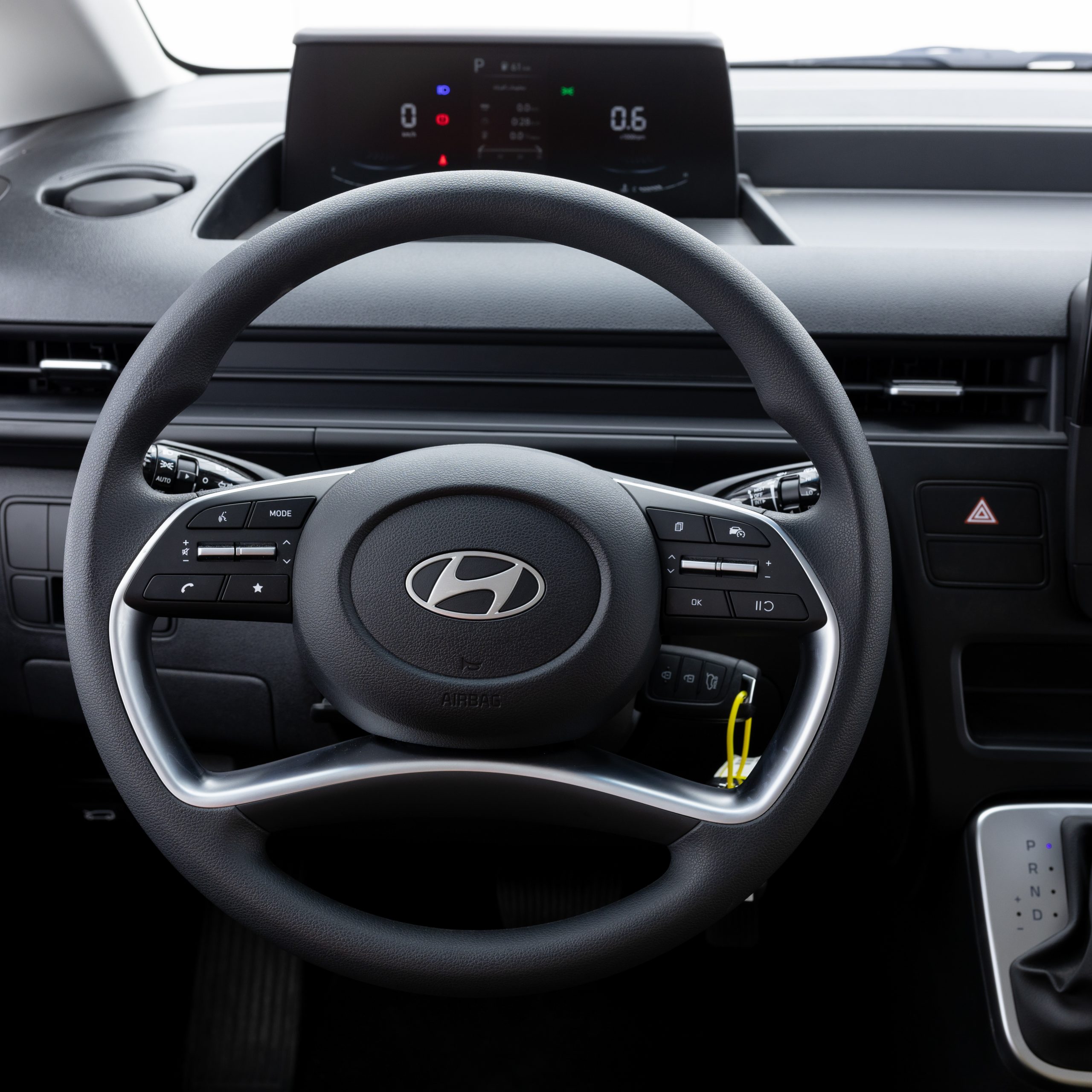 هيونداي – ستاريا بنزين – 9 راكب , 3500 سي سي-2026