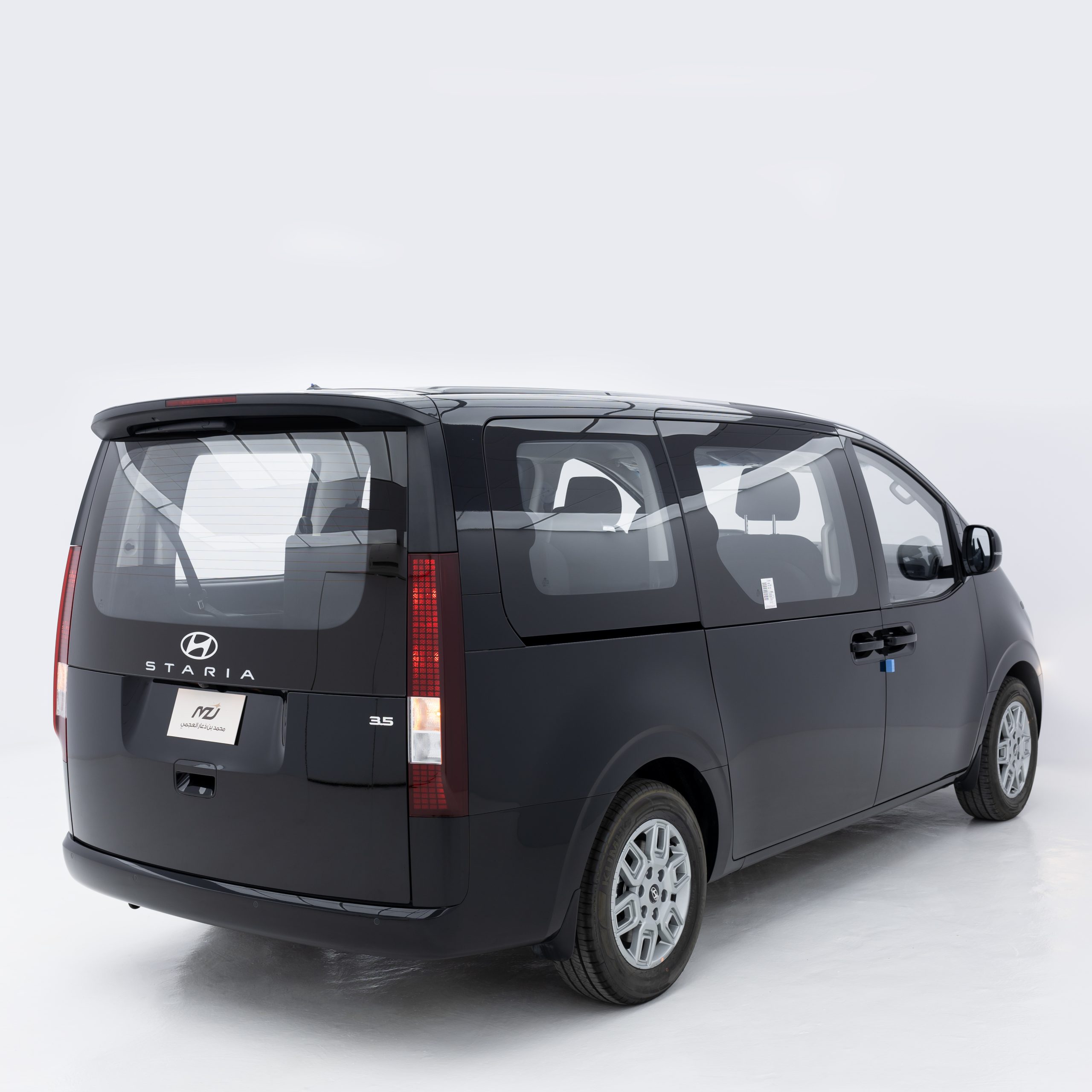 هيونداي – ستاريا بنزين – 9 راكب , 3500 سي سي-2026