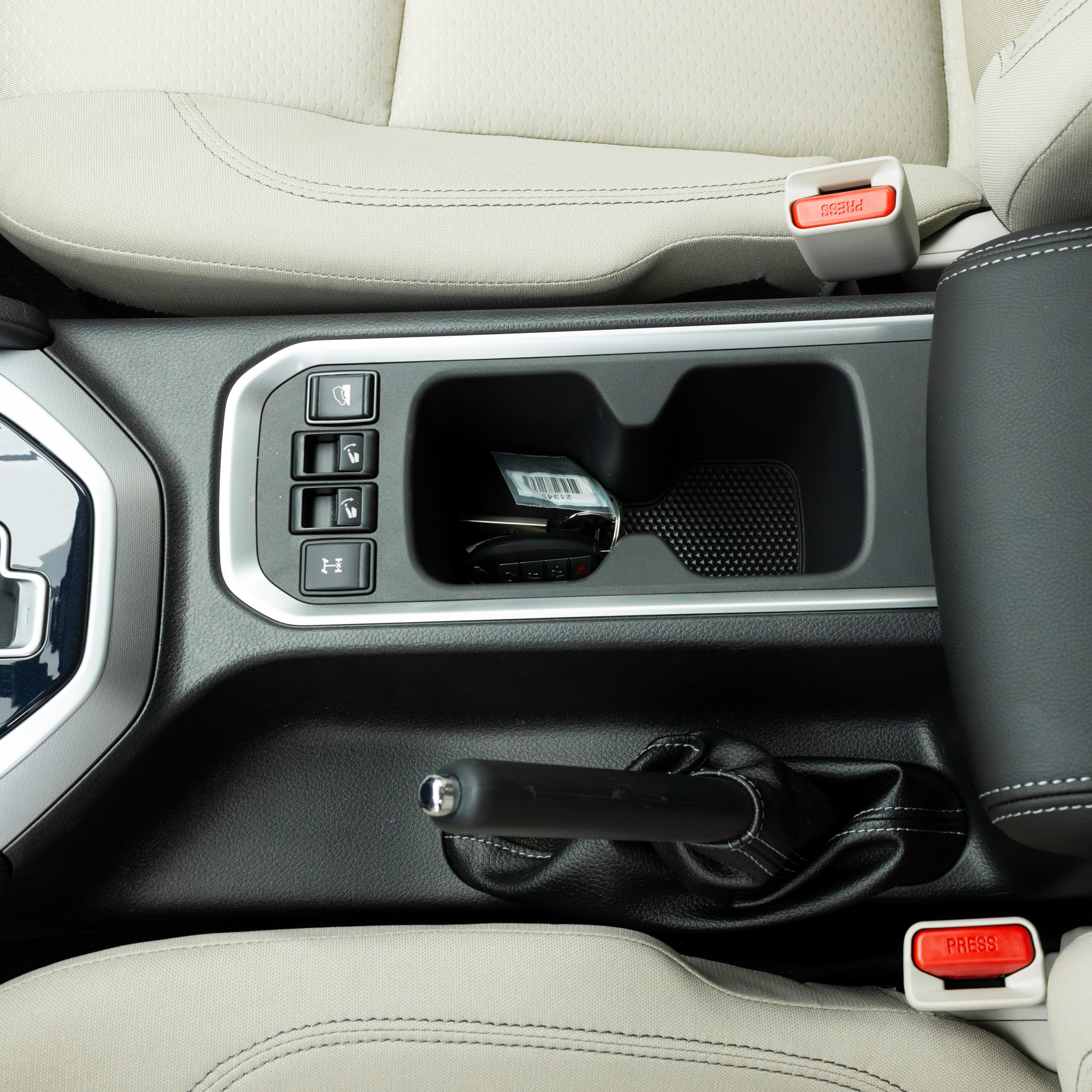 نيسان – اكستيرا تيتانيوم – دبل , 2500 سي سي – 2025