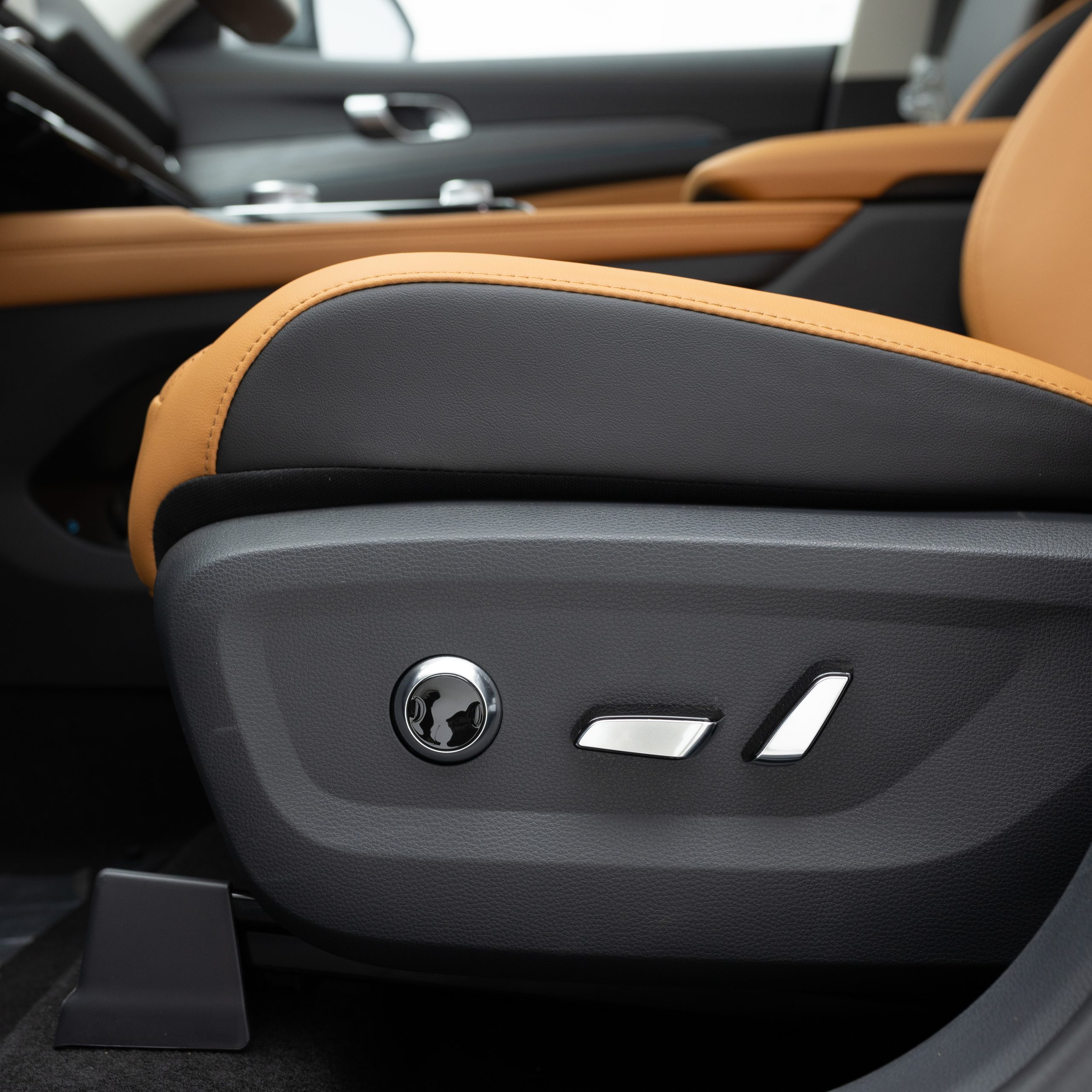 فورد – تريتوري تيتانيوم – 1800 سي سي 2026